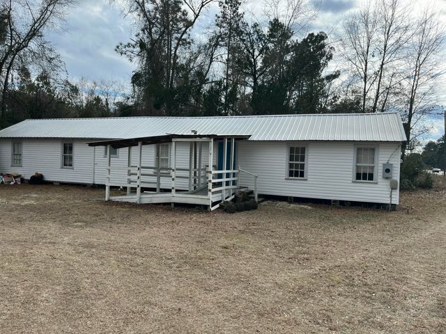 101 Driggers Lane, Walterboro, SC 29488