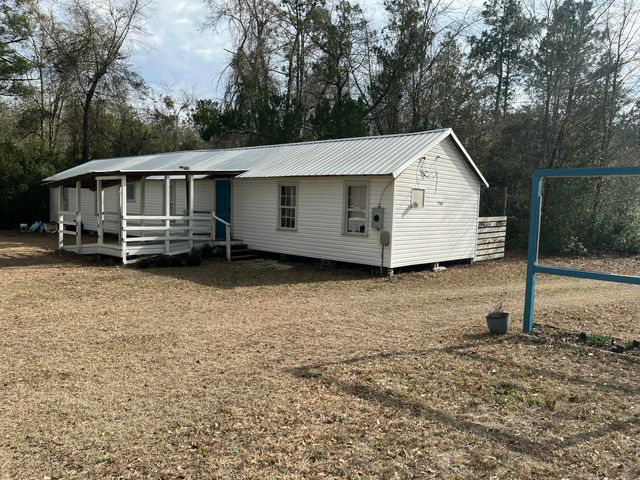 101 Driggers Lane, Walterboro, SC 29488