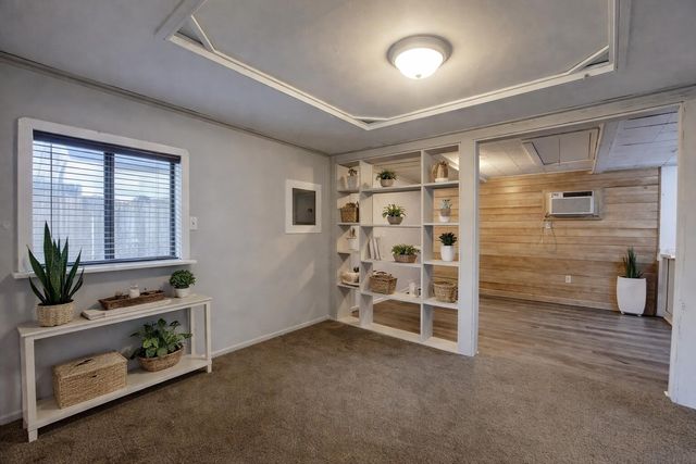 909 A Mapoles Street, Crestview, FL 32536