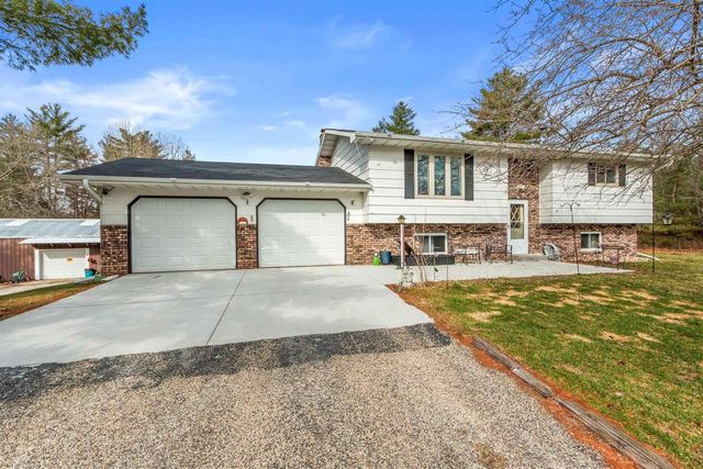 1211 18th Drive, Arkdale, WI 54613
