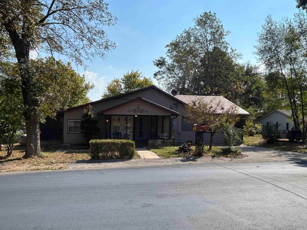 510 Carhart Street, Alton, MO 65606