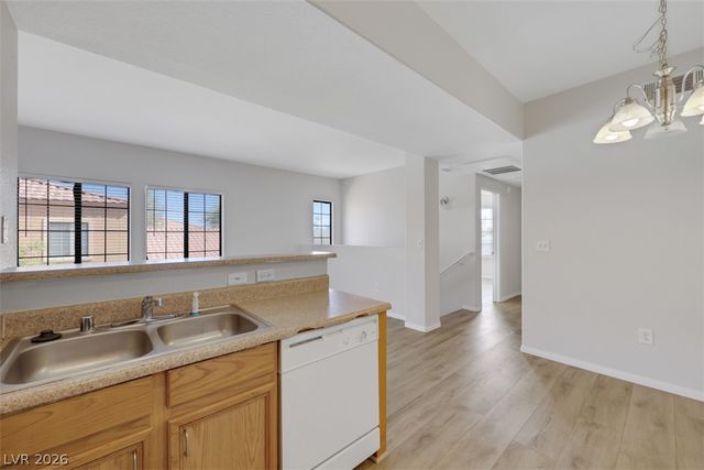2101 Hussium Hills Street 205, Las Vegas, NV 89108