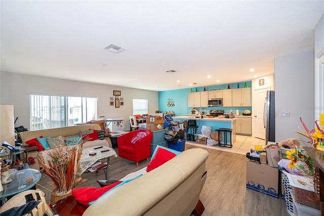 404 QUARRY ROCK CIRCLE, Kissimmee, FL 34758