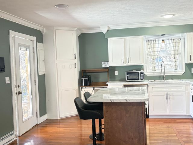 8209 KY-11, Green Road, KY 40946