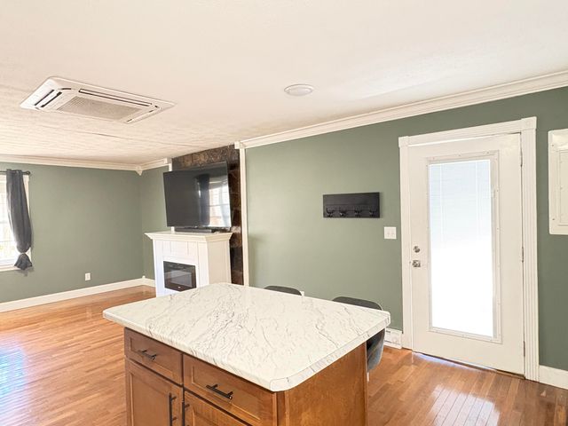 8209 KY-11, Green Road, KY 40946