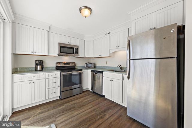 500-UNIT 3 ENGLESIDE AVE, Beach Haven, NJ 08008