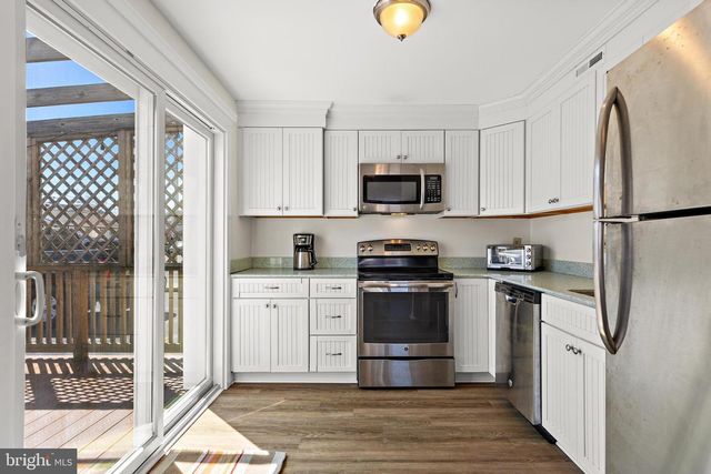 500-UNIT 3 ENGLESIDE AVE, Beach Haven, NJ 08008
