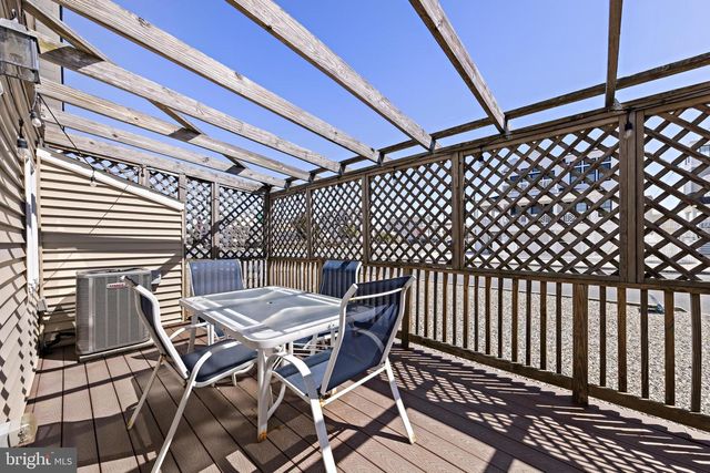 500-UNIT 3 ENGLESIDE AVE, Beach Haven, NJ 08008