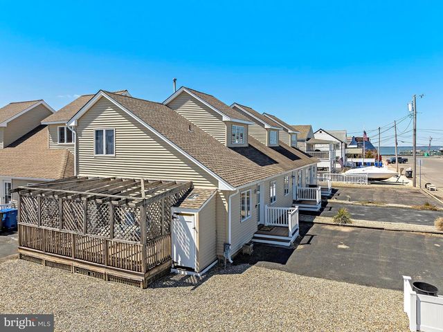 500-UNIT 3 ENGLESIDE AVE, Beach Haven, NJ 08008