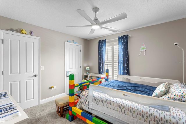 10121 KINGSBRIDGE AVENUE, Tampa, FL 33626