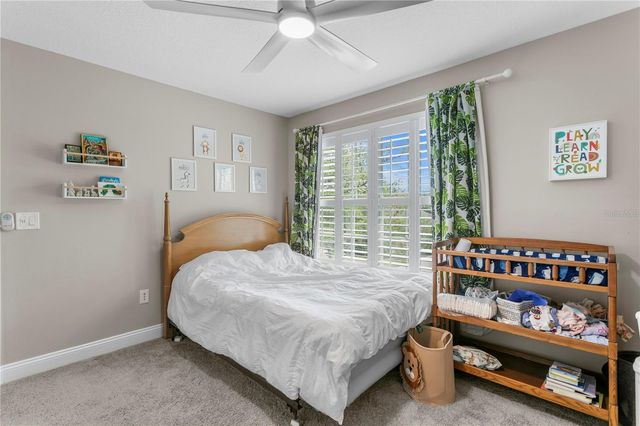 10121 KINGSBRIDGE AVENUE, Tampa, FL 33626