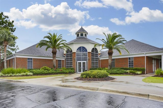 10121 KINGSBRIDGE AVENUE, Tampa, FL 33626