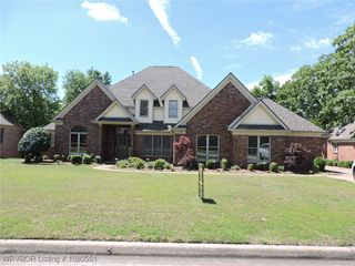 1712 Rannoch Trace, Fort Smith, AR 72908
