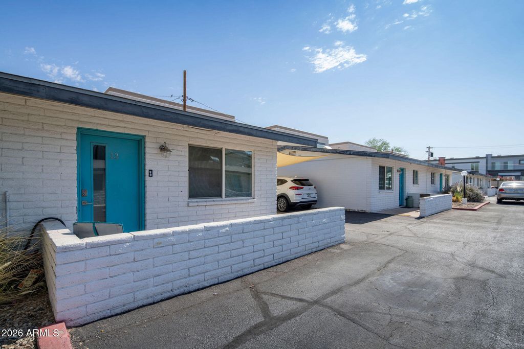 3141 N 37th St Street, Phoenix, AZ 85018 — photo 4