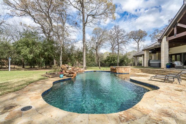 22911 Barrister Creek Drive, Tomball, TX 77377