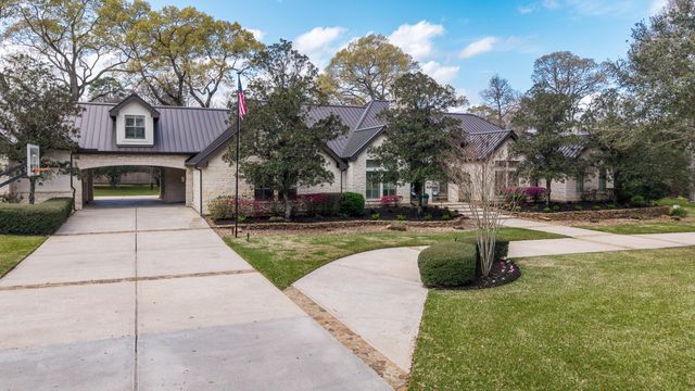 22911 Barrister Creek Drive, Tomball, TX 77377