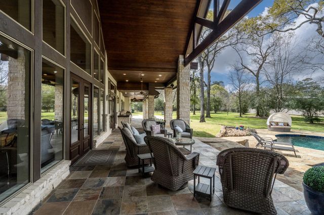 22911 Barrister Creek Drive, Tomball, TX 77377