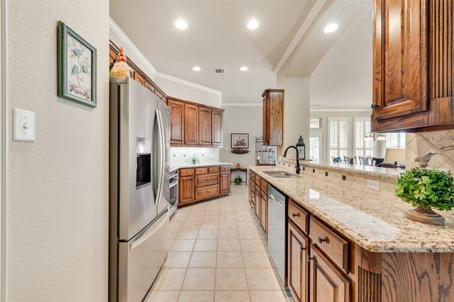 212 Park Meadows Drive, Euless, TX 76039