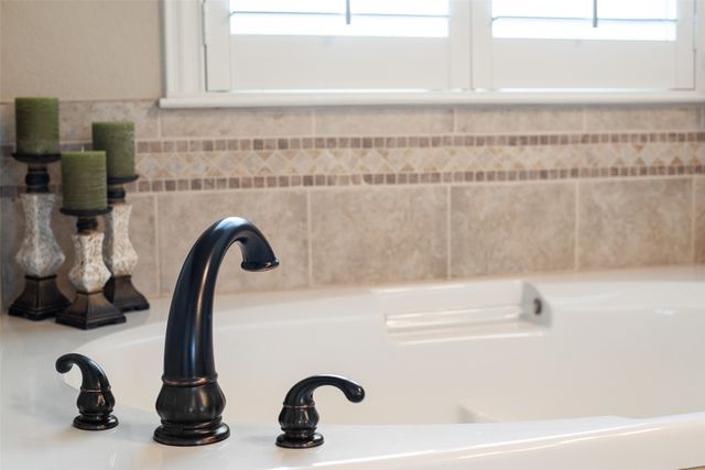 212 Park Meadows Drive, Euless, TX 76039