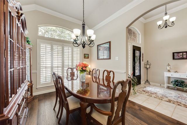 212 Park Meadows Drive, Euless, TX 76039