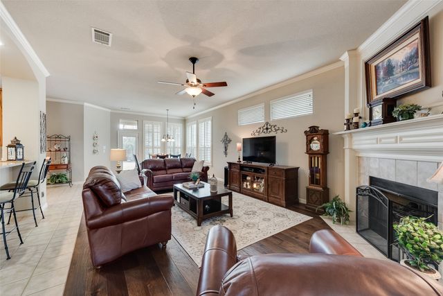 212 Park Meadows Drive, Euless, TX 76039