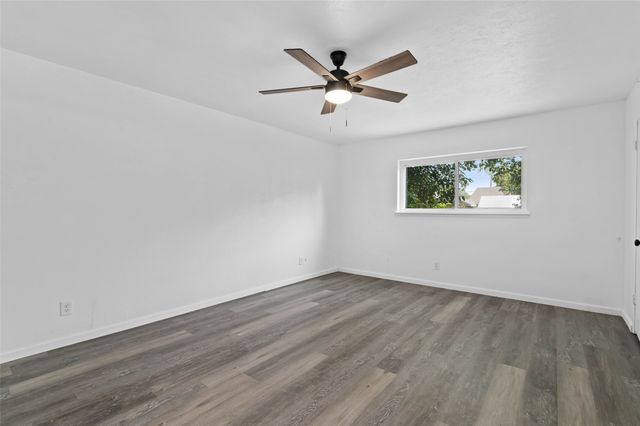 2068 E Peters Colony Road, Carrollton, TX 75007