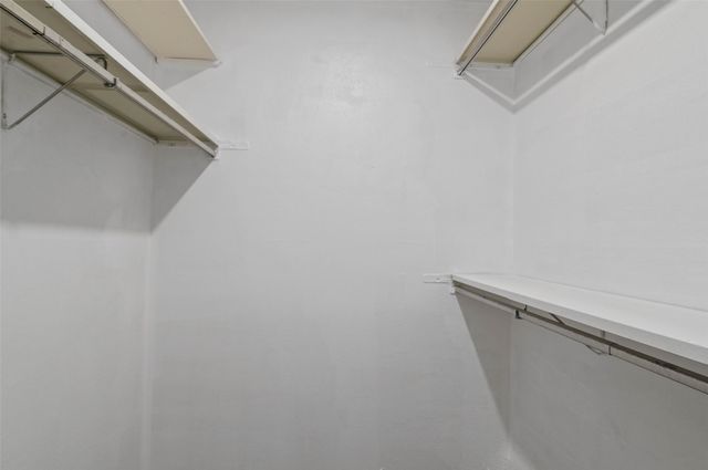 2068 E Peters Colony Road, Carrollton, TX 75007