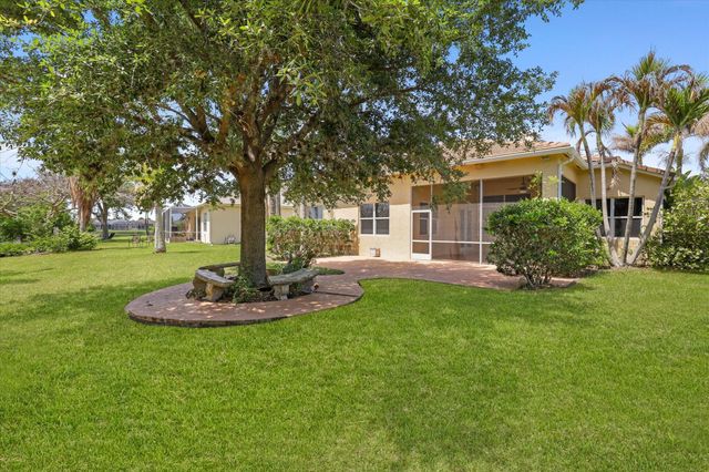 521 SW Lake Manatee Way, Port St. Lucie, Port St Lucie, FL 34986