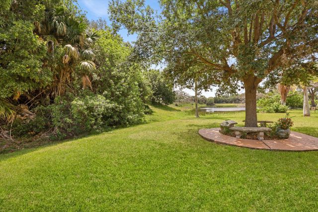 521 SW Lake Manatee Way, Port St. Lucie, Port St Lucie, FL 34986