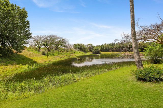 521 SW Lake Manatee Way, Port St. Lucie, Port St Lucie, FL 34986