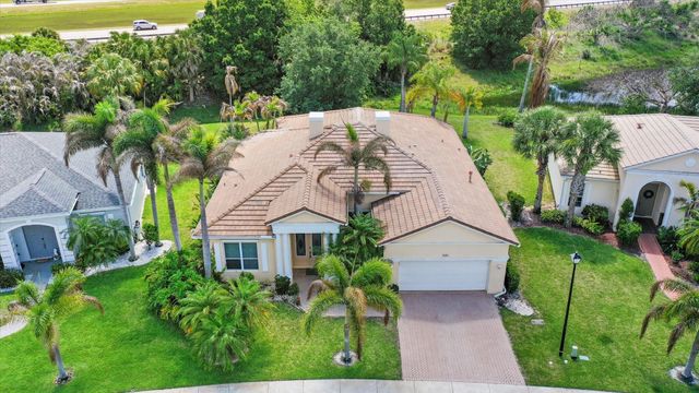 521 SW Lake Manatee Way, Port St. Lucie, Port St Lucie, FL 34986