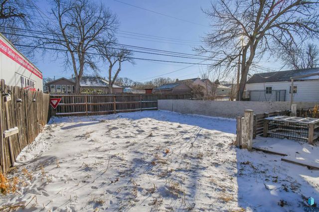 408 S Lyndale Ave Avenue, Sioux Falls, SD 57104