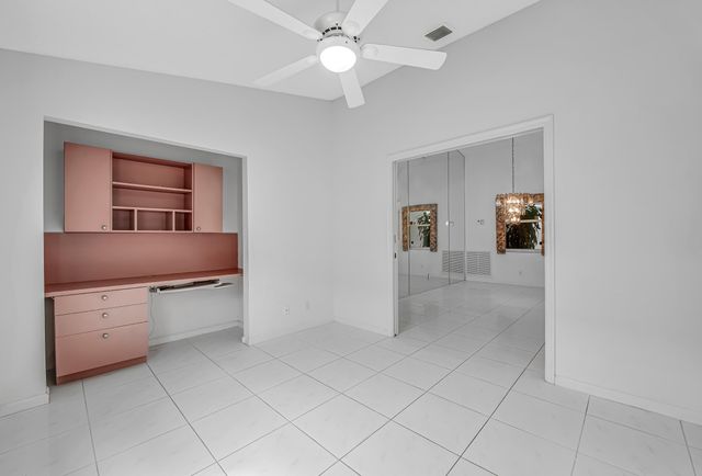 9758 Harbour Lake Circle, Boynton Beach, FL 33437