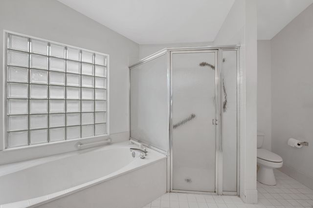 9758 Harbour Lake Circle, Boynton Beach, FL 33437