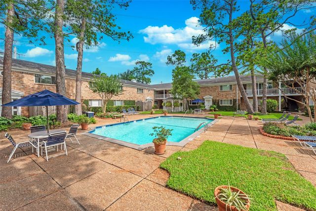 4040 San Felipe Street 166, Houston, TX 77027