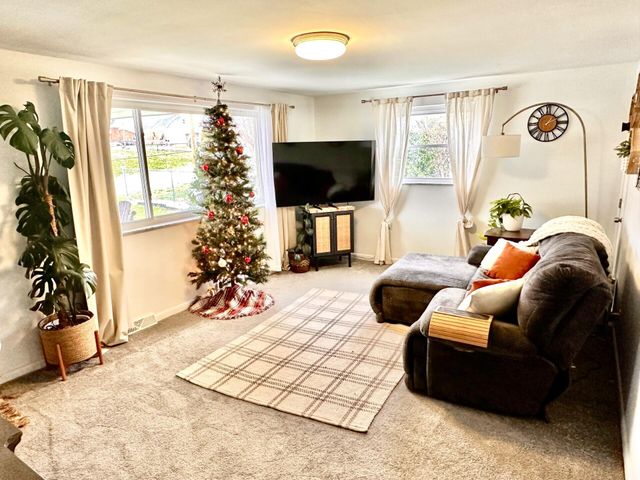 9039 Oak Lane, Alexandria, KY 41001