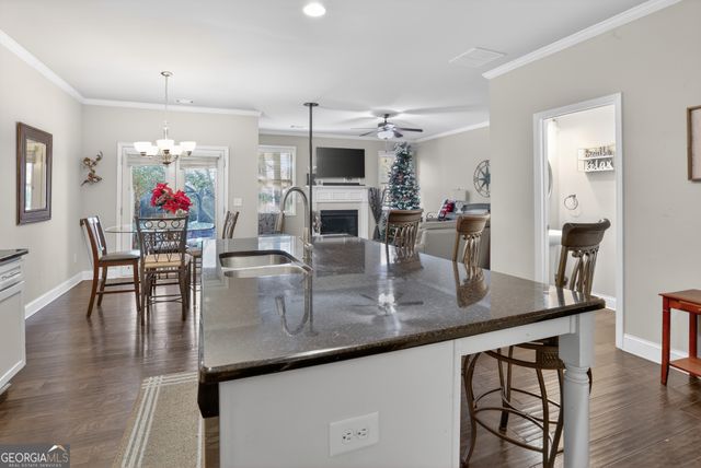 432 Braemore Mill Drive, Lawrenceville, GA 30044