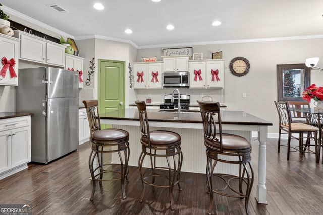 432 Braemore Mill Drive, Lawrenceville, GA 30044