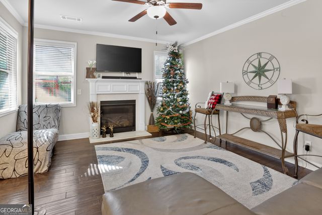 432 Braemore Mill Drive, Lawrenceville, GA 30044