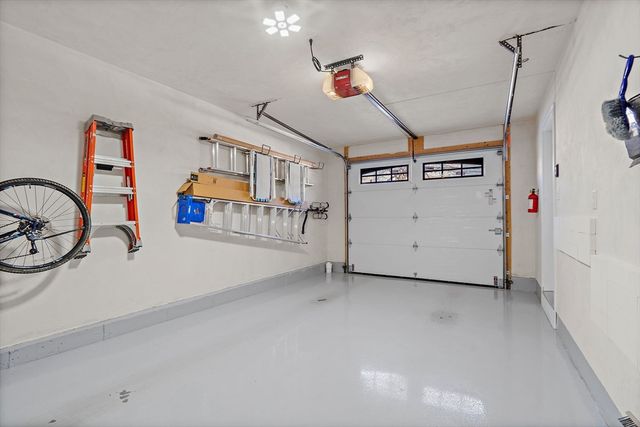 17 Wadsworth Ave 2, Waltham, MA 02453