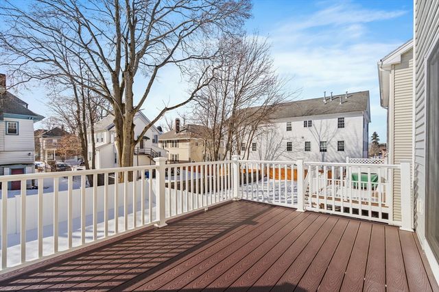 17 Wadsworth Ave 2, Waltham, MA 02453