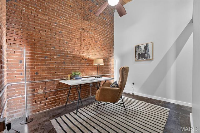 721 N 17th 202, St Louis, MO 63103