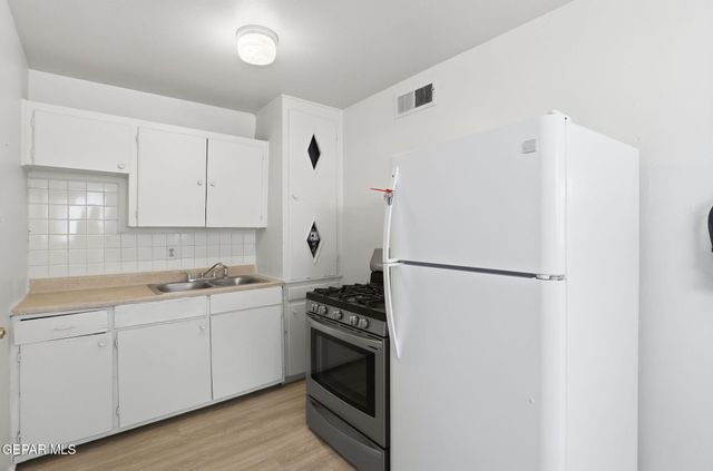 3912 Kemp Avenue 6, El Paso, TX 79904