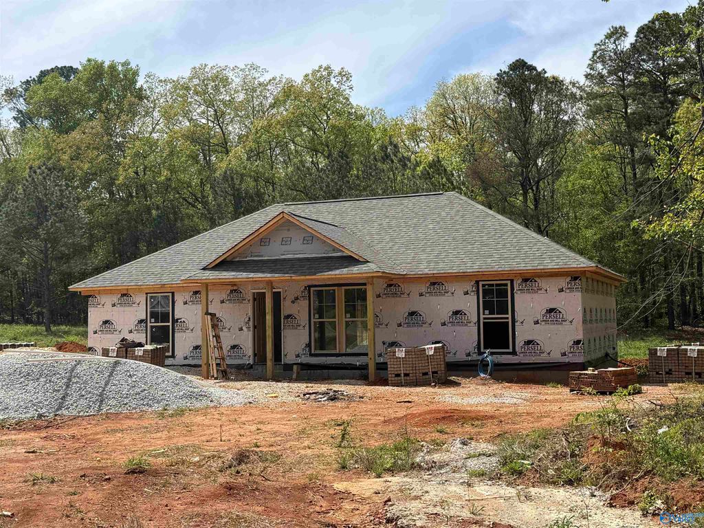 11639 Cowford Road, Athens, AL 35611