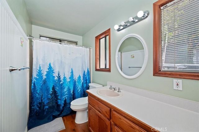 920 Arbula, Crestline, CA 92325