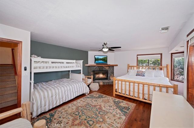 920 Arbula, Crestline, CA 92325
