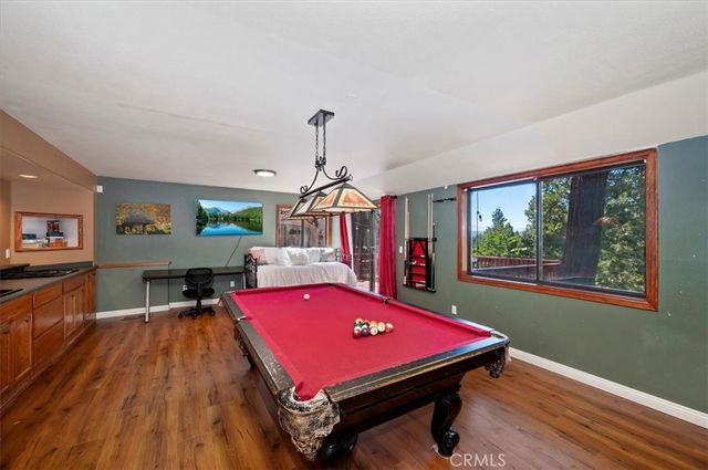 920 Arbula, Crestline, CA 92325