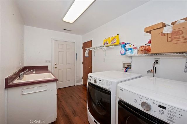 920 Arbula, Crestline, CA 92325