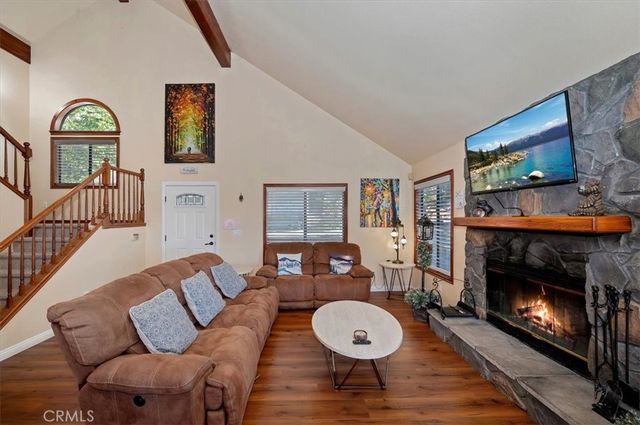 920 Arbula, Crestline, CA 92325
