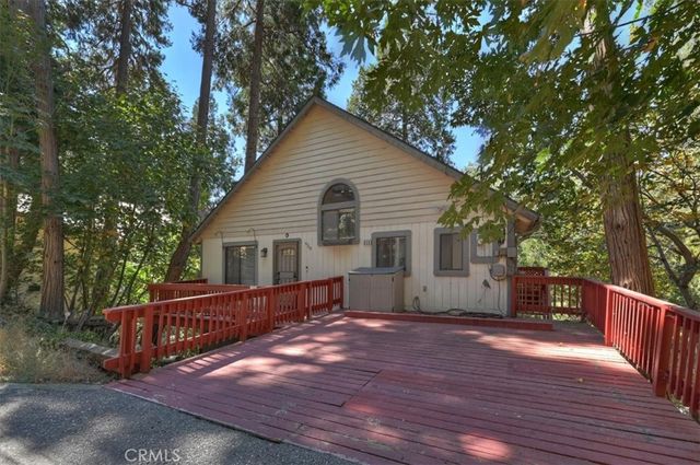 920 Arbula, Crestline, CA 92325